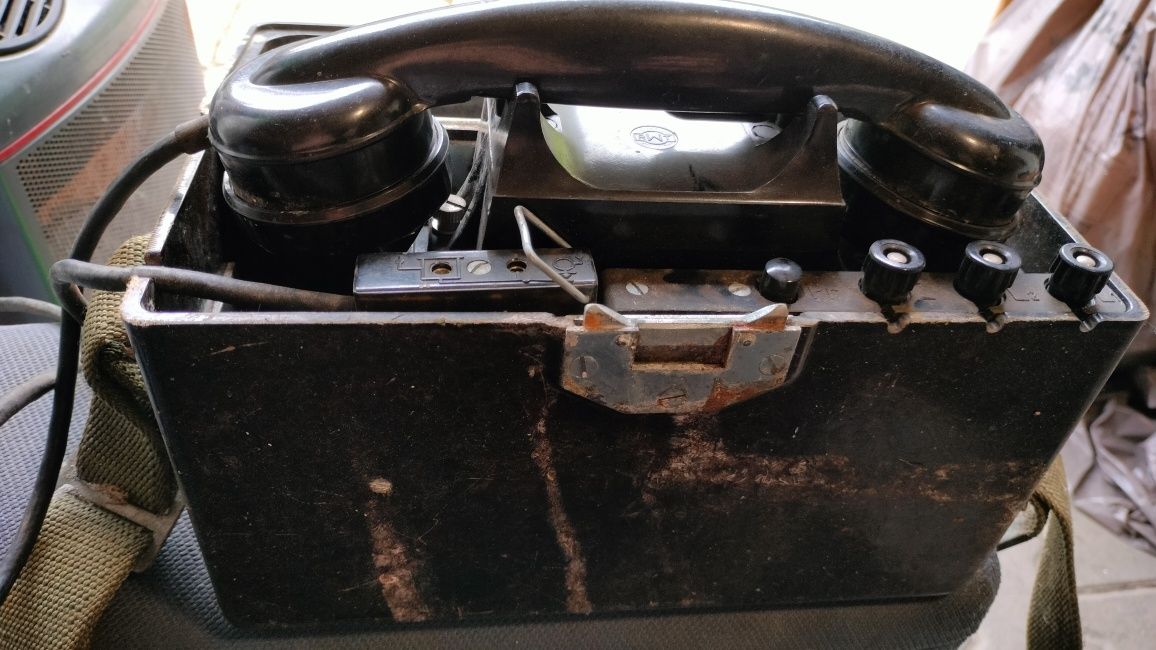 Radiotelefon polowy MB-66 z 1973r