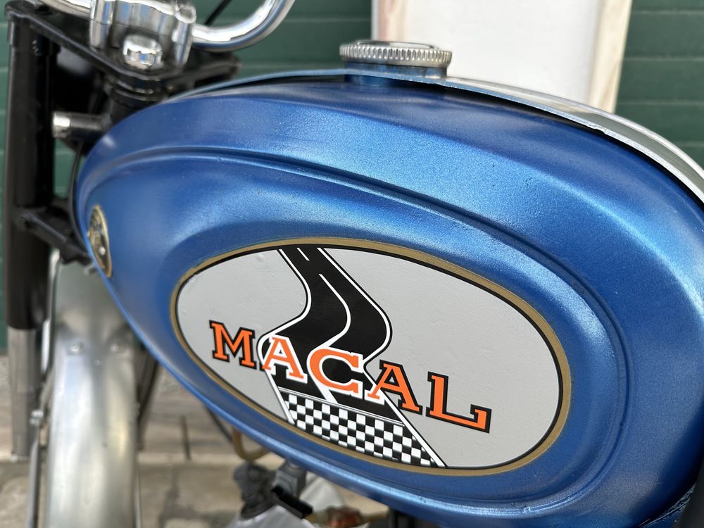 Macal M-70 Turismo