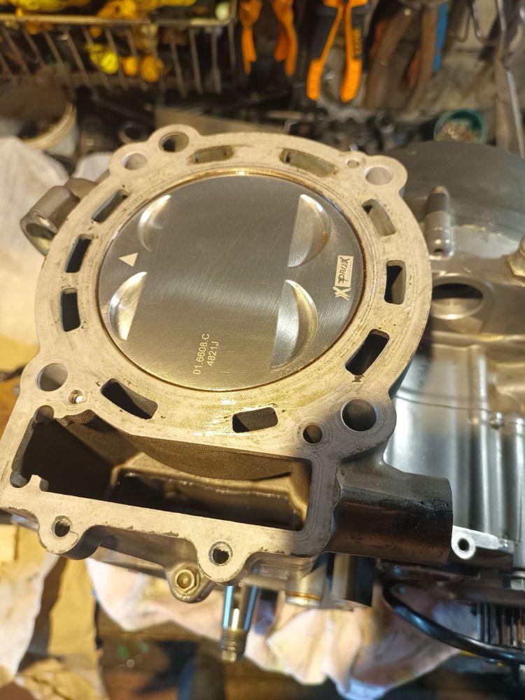 KTM 690 sm (smc, smr) ктм 690