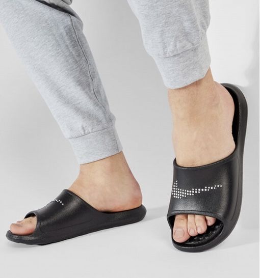 Nike Victori One Shower / оригінальні сланці / тапочки Nike /100% ориг
