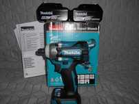 NOWY i MOCNY klucz MAKITA DTW 300 BL 18V - made in U.K. z akumulator