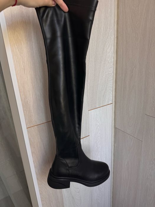 Сапоги нові шкіра ботфорди