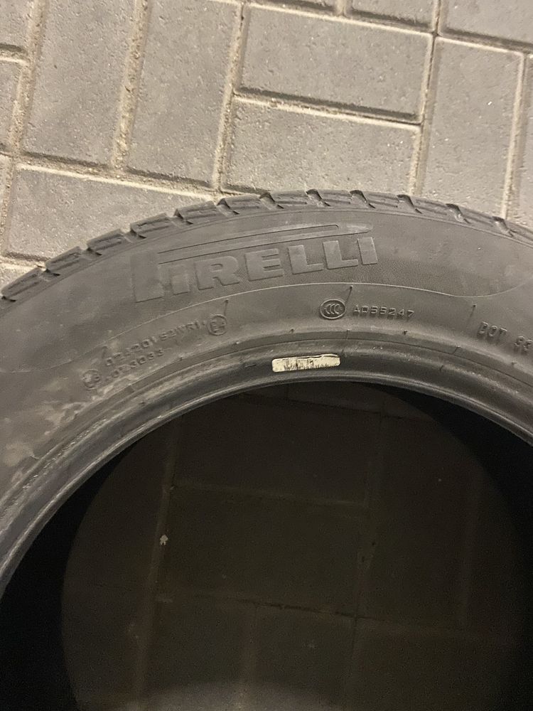 Шини б/в Pirelli Sottozero 3 R17 235/55 4 шт.