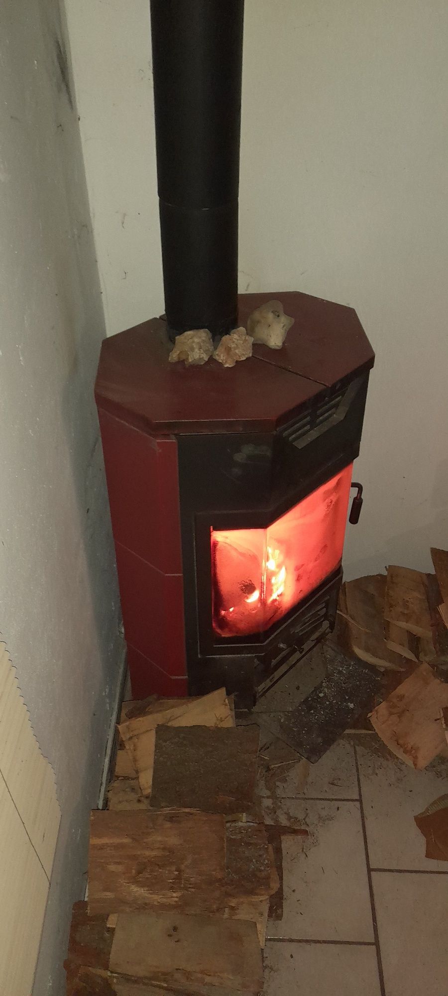 Kominek wolnostojący
