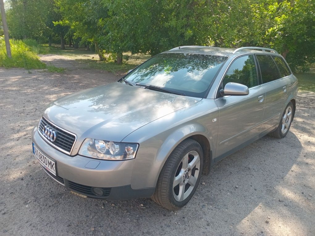 Продам Ауди А4 в отличном состоянии quattro