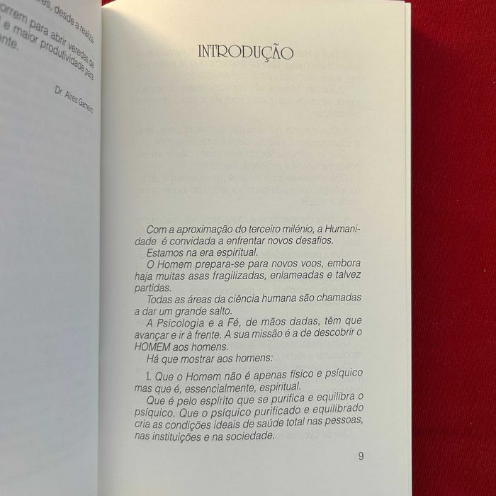 Pistas Para a Auto-Realização Autor: Cristo Martins (portes incluídos)