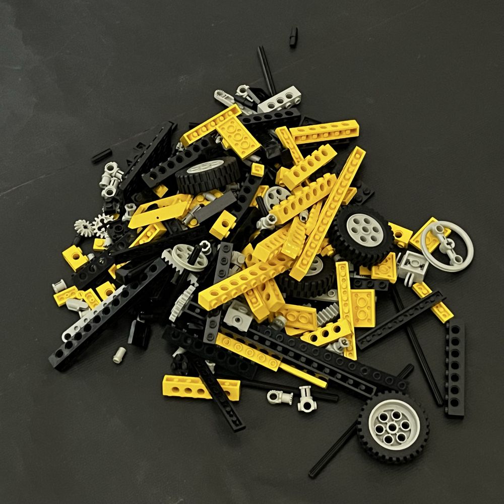 8852 LEGO Robot Technic