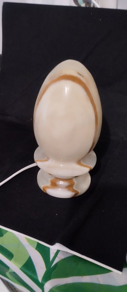 Lampa stołowa . Onyx.