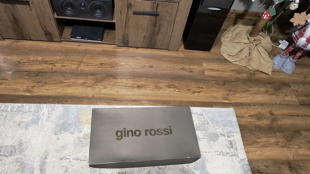 Bordowe kozaki Gino Rossi
