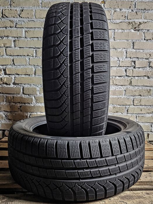 Зимова пара 235/50r19 Pirelli | 2022 | 7mm | Italy | Преміум шини