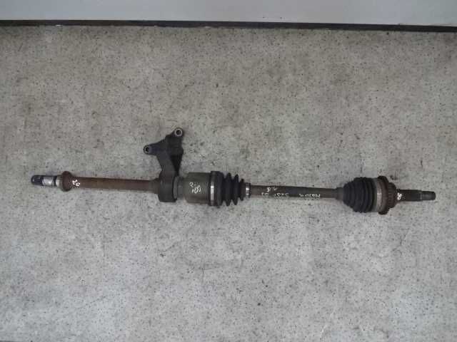 Mazda 323F BJ 1,6 16V 98-03 półoś prawa