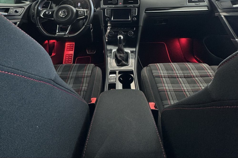 VW Golf 7 GTI 2013