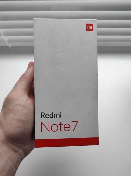Мобільний телефон Xiaomi Redmi Note 7 ідеальний стан