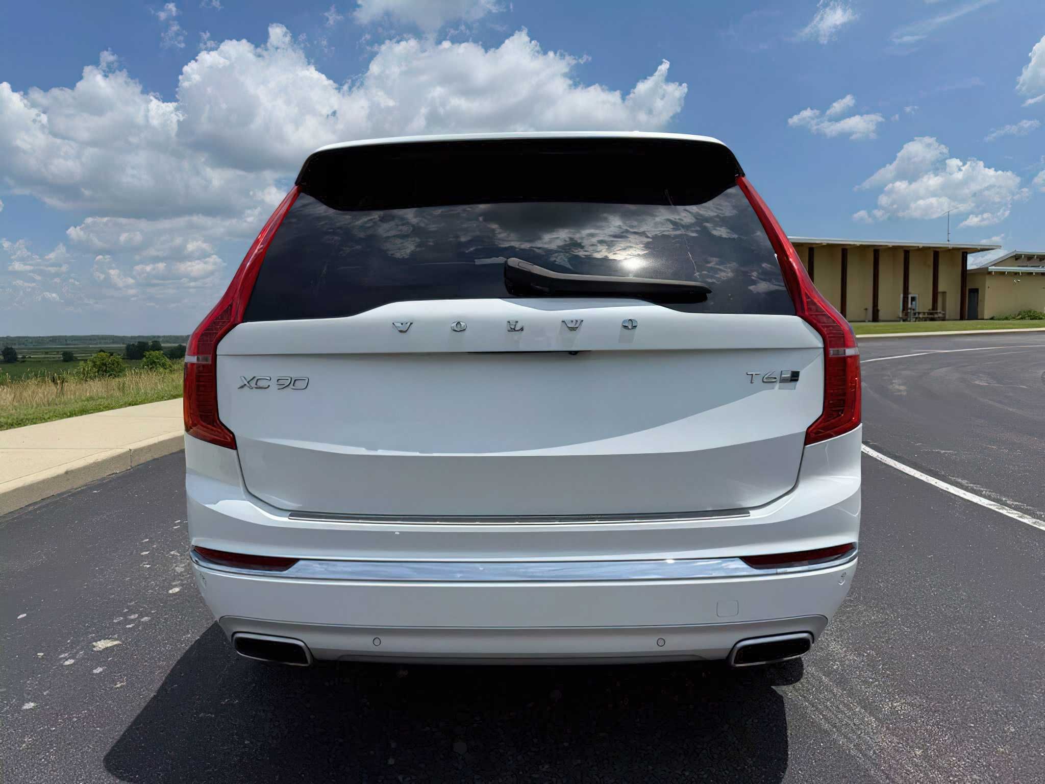 Volvo XC90   2020