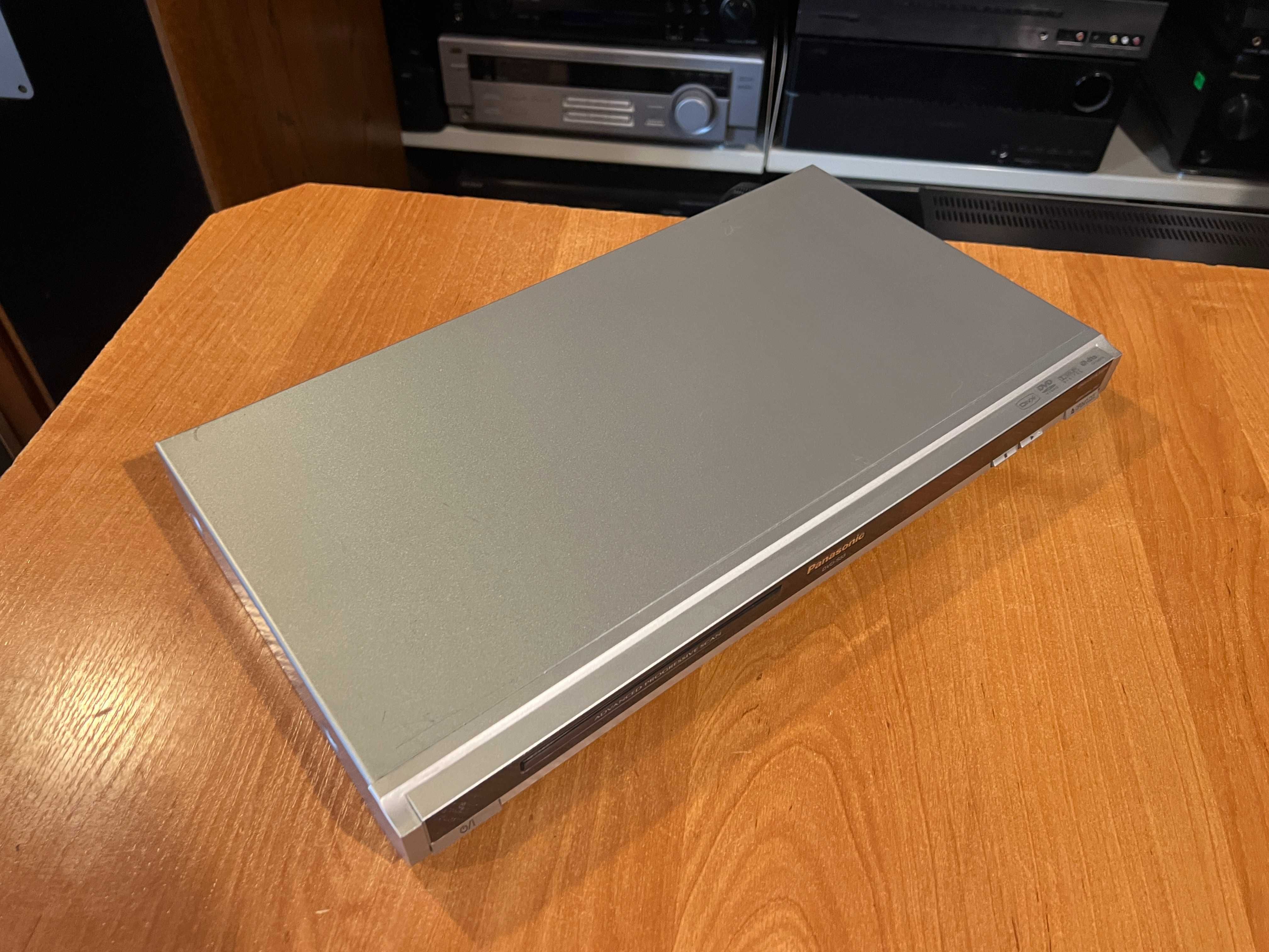 Odtwarzacz płyt CD/DVD Panasonic DVD-S33 Audio Room