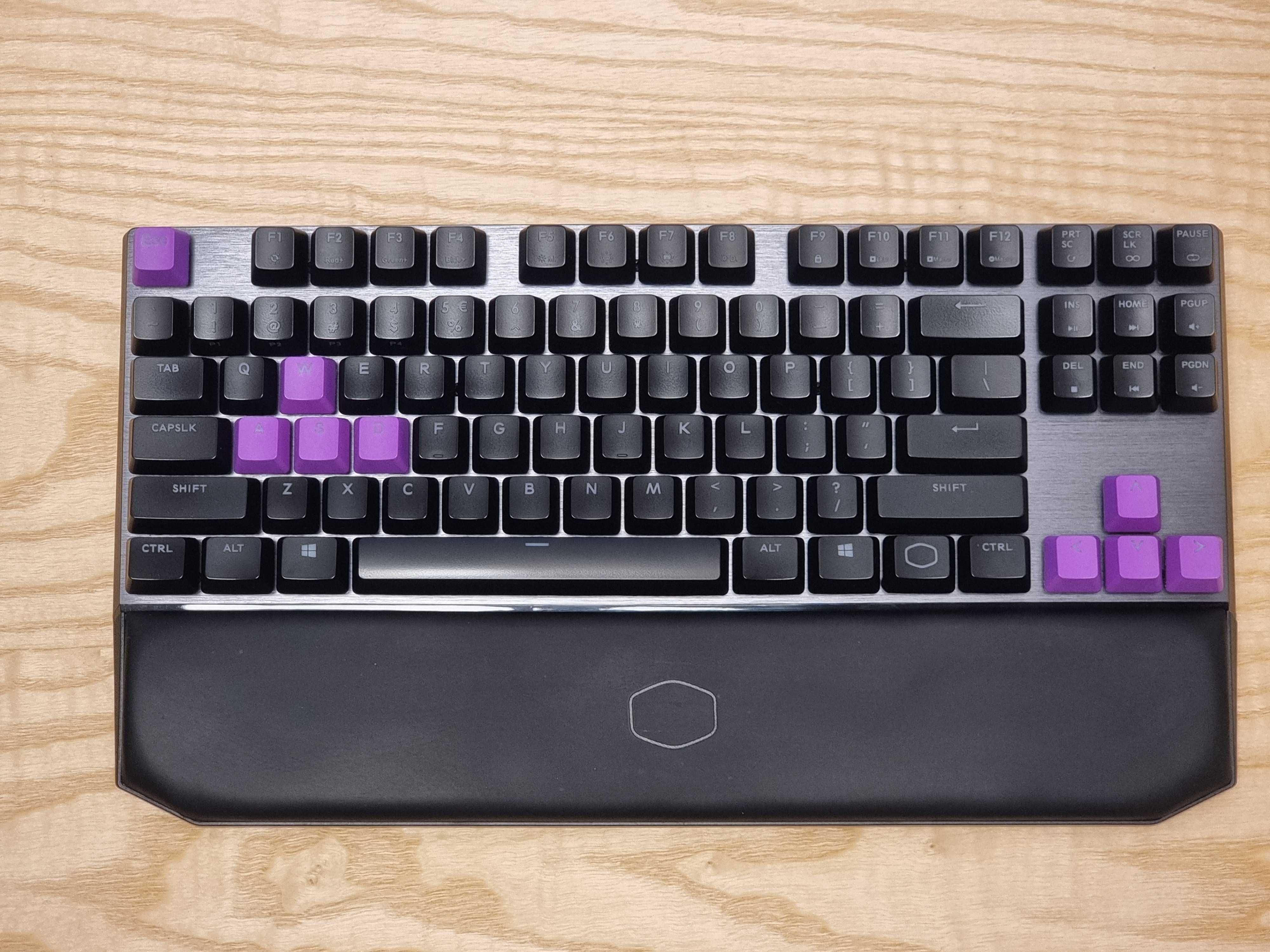 COOLER MASTER MASTKERKEYS MK 730 Cherry Brown klawiatura mechaniczna