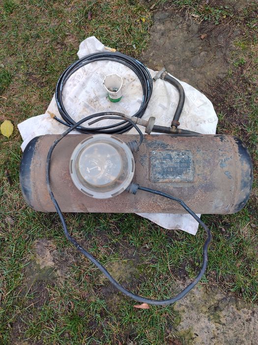 Газовый балон и магистраль