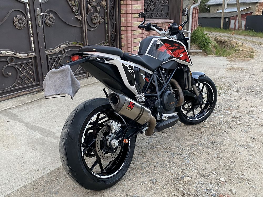 Продам KTM DUKE 690 2020 Рік!