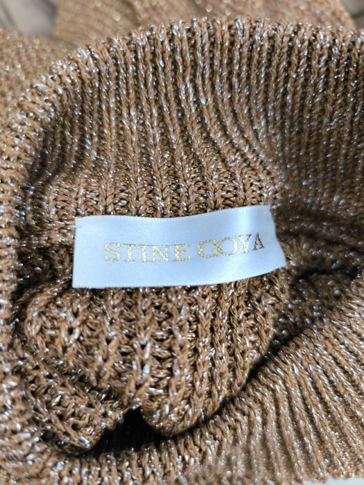 Stine Goya Metaliczny Sweter