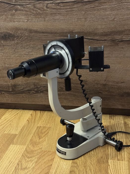 Lampa szczelinowa Shin Nippon okulistyczna