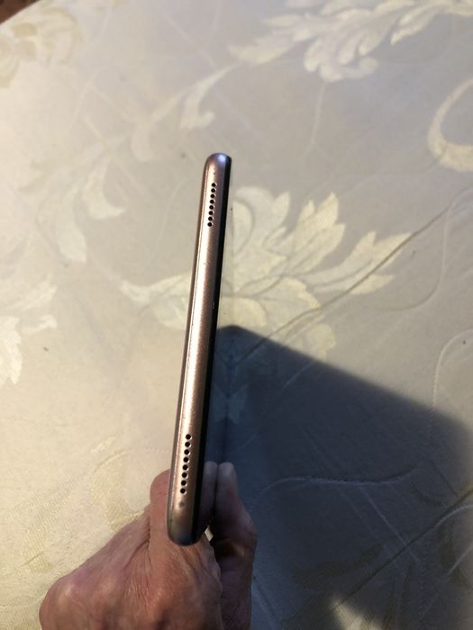 Продам планшет Blakvei