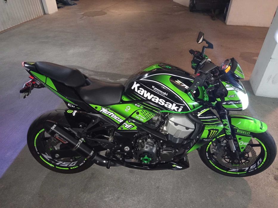 Kawasaki Z750 full power