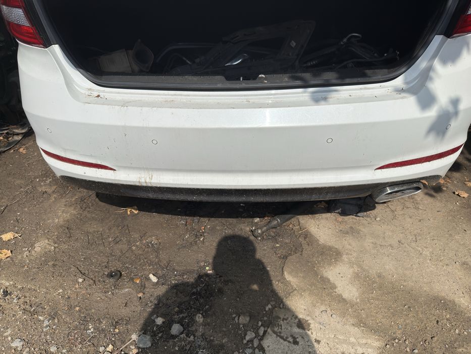 Задний бампер hyundai sonata LF
