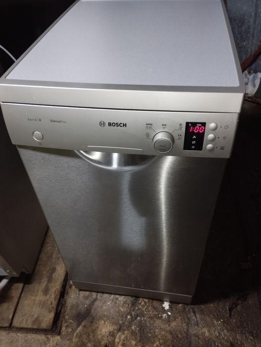 Zmywarka BOSCH 45 wolnostojąca , stan bdb.