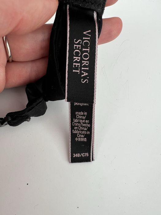 Бюстгалтер Victoria Secret