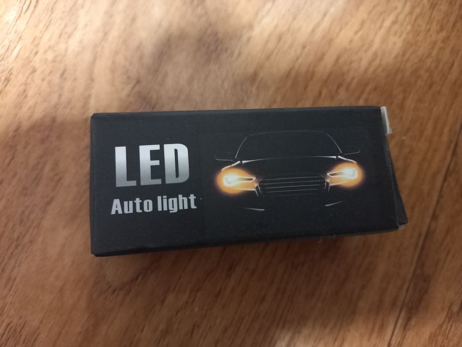 Продам LED лампи