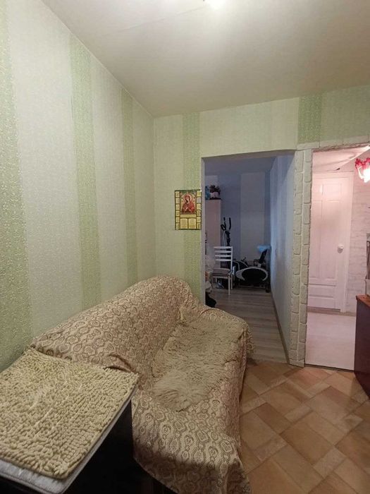 Продається 3-кімнатна квартира по вул. Героїв Дніпра