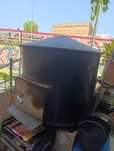 Forno a lenha preparado para cozer pão e assados