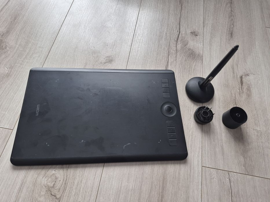 Tablet graficzny Wacom Intuos Pro PTH-660