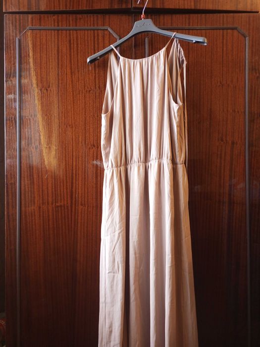 Сукня максі бежева б/у