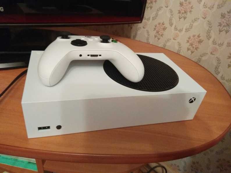 Xbox series S чудовий стан