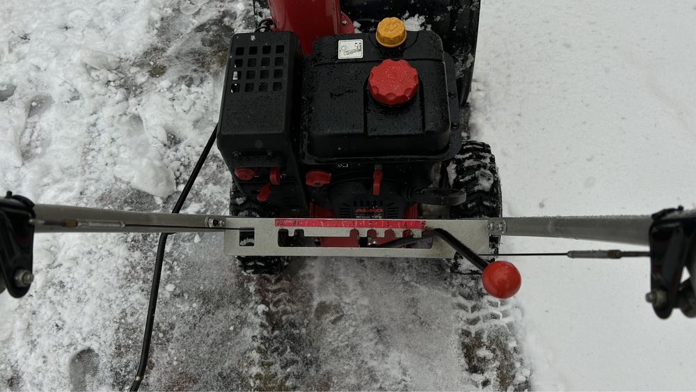 Снігоприберальна машина снегоуборочная alko