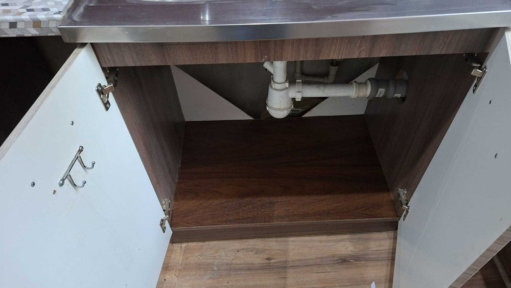 komplet mebli kuchennych