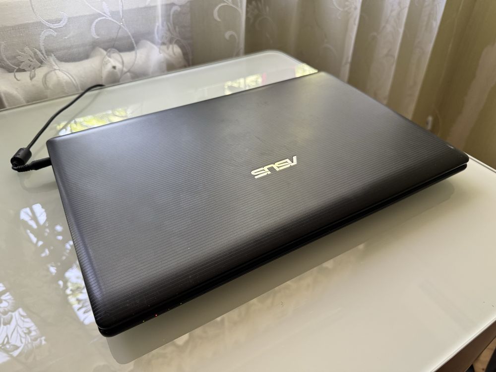 Игровой ноутбук Asus X75V 17,3”/8озу/512hdd/2видео