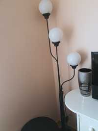 Lampa stojąca z 3 kulami