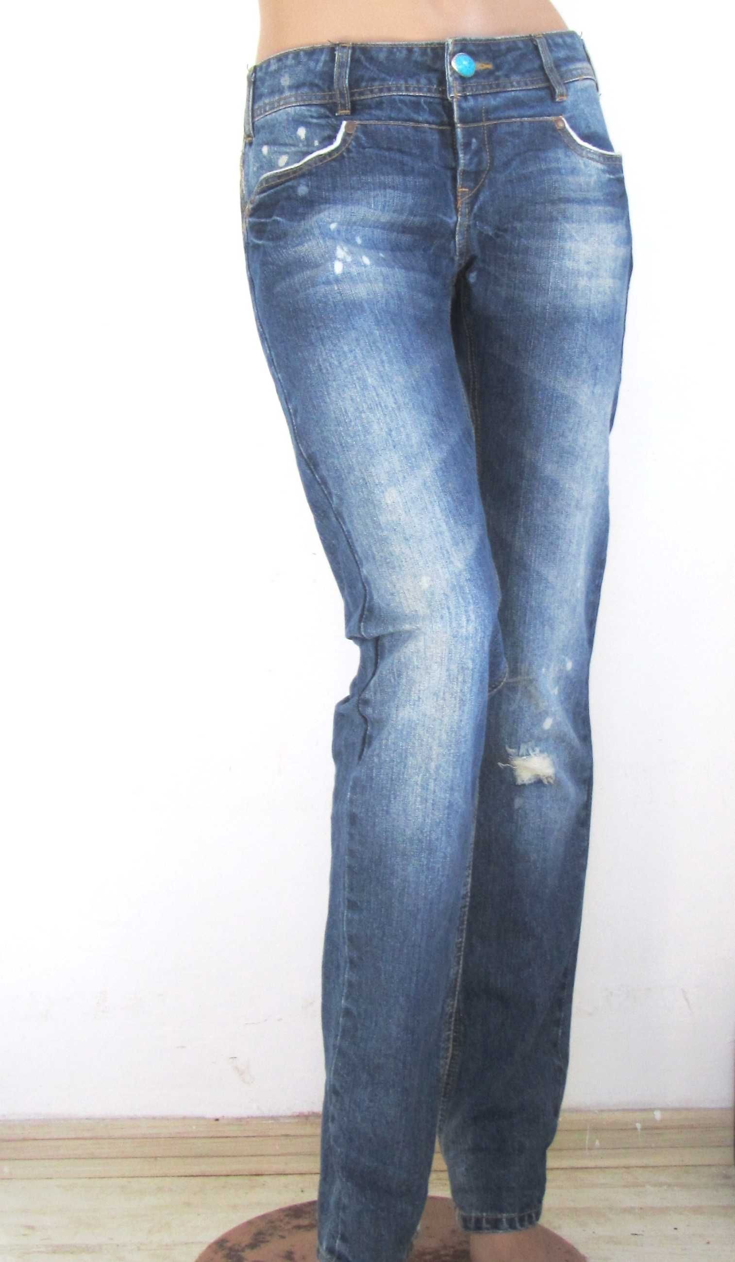 Spodnie jeans Desigual ,biodrówki,prosta nogawka R.30 (M)