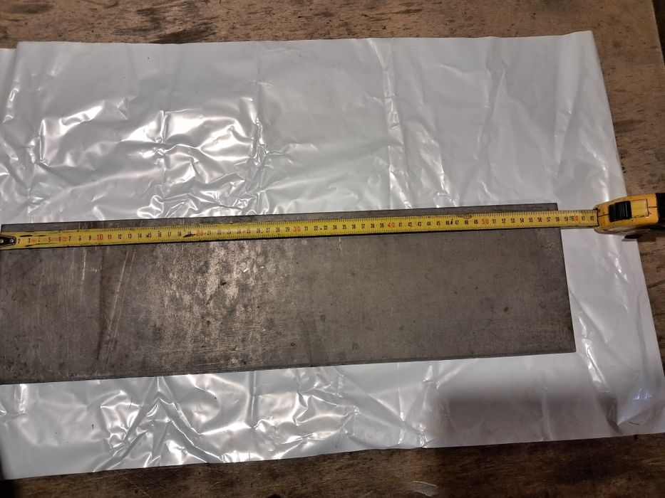 Продам пластину из нержавеющей стали.