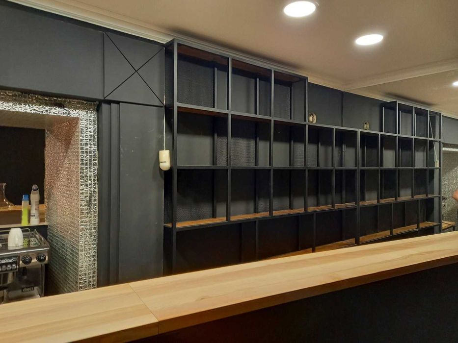 Офісні меблі. Меблі лофт. Меблі для барів.  Прихожа. Диван. Крісло.