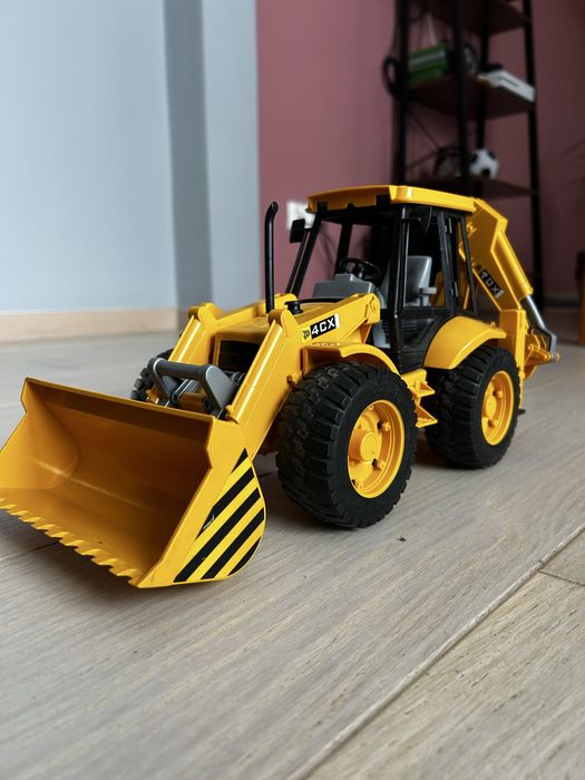 Bruder Koarko Ładowarka