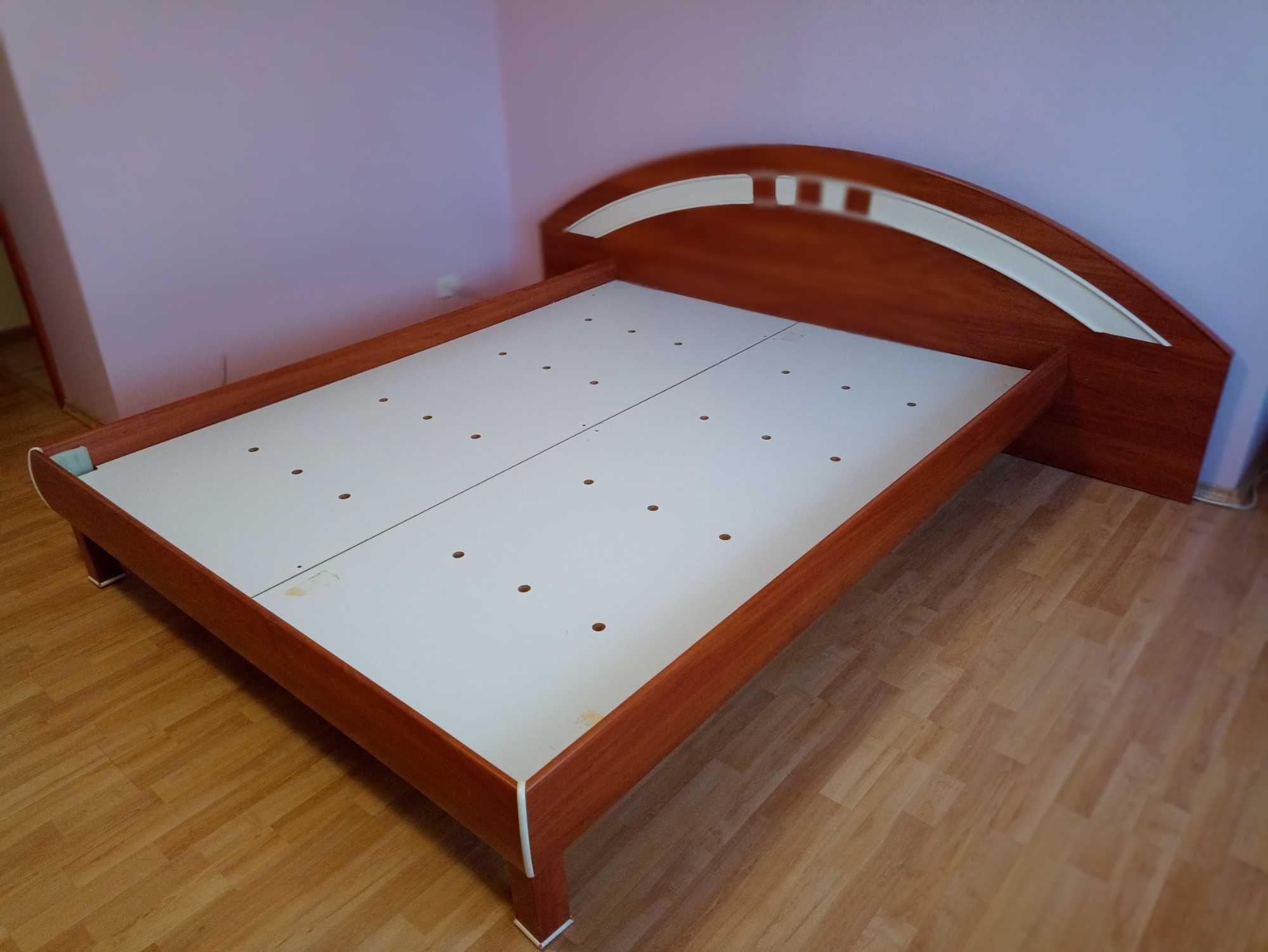 Sprzedam łóżko 160x200
