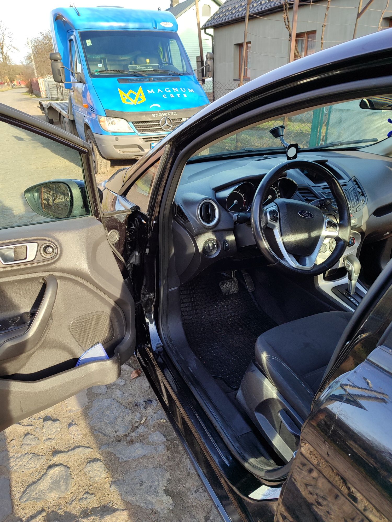 Продам Ford fiesta