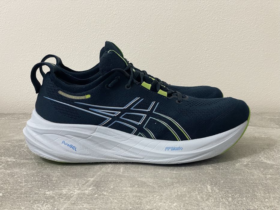 Кросівки Asics Gel-Nimbus 26, 44 розміру