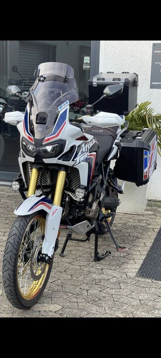 Honda africa twin 1000 DCT