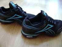Buty czarne Reebok 37
