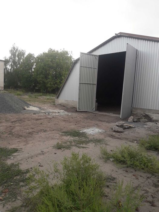 Здається в оренду складське приміщення-металевий ангар 400 кв.м