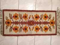 Kilim z wełny 50 x 107 cm